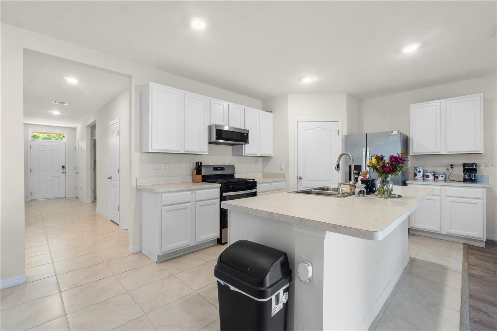 LAKE DENHAM ESTATES - Residential