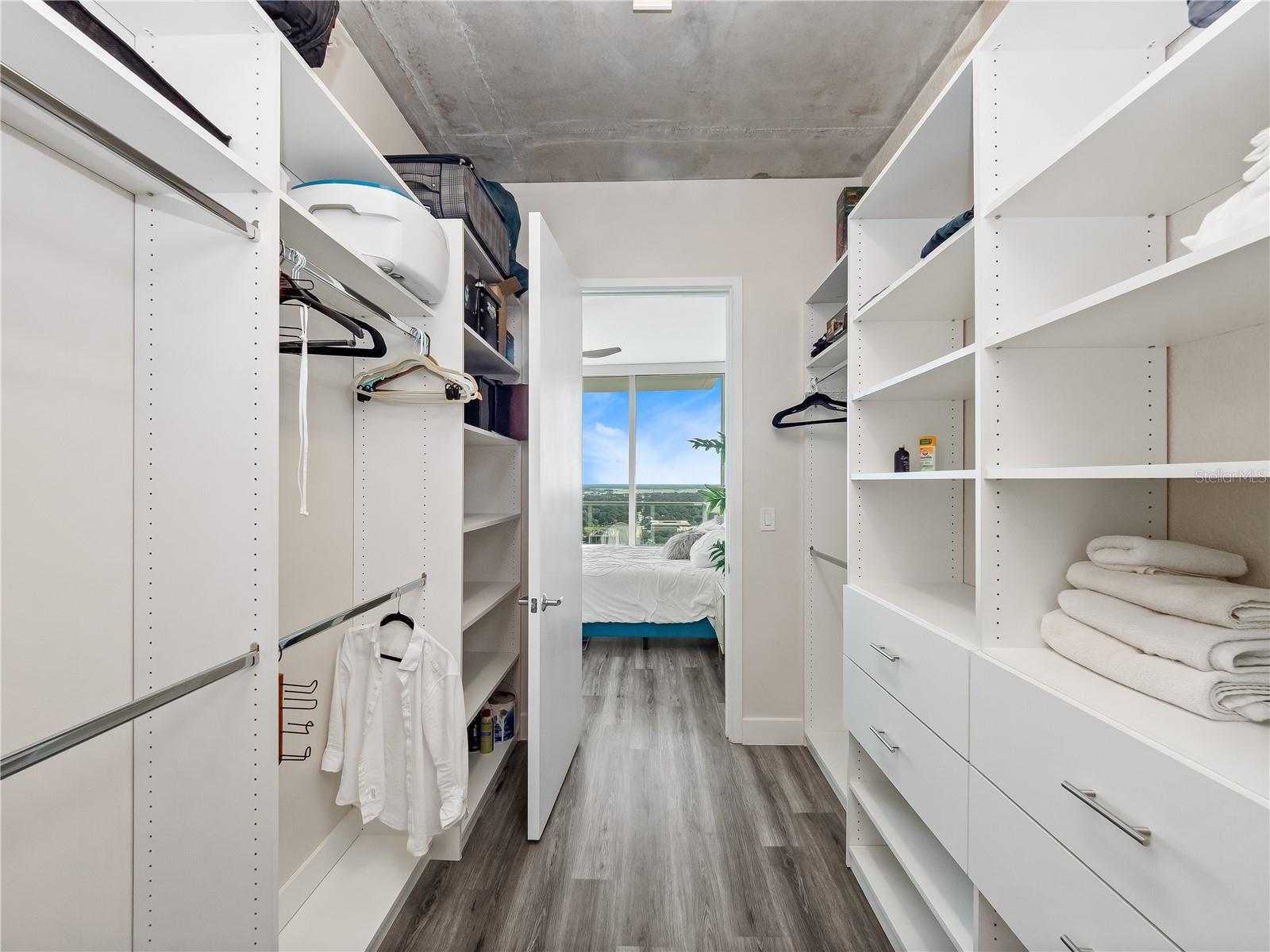 VUE/LK EOLA - Residential