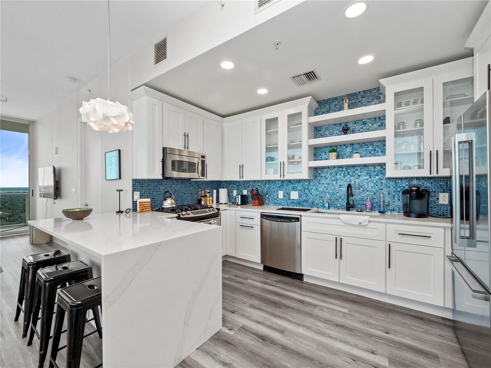 VUE/LK EOLA - Residential