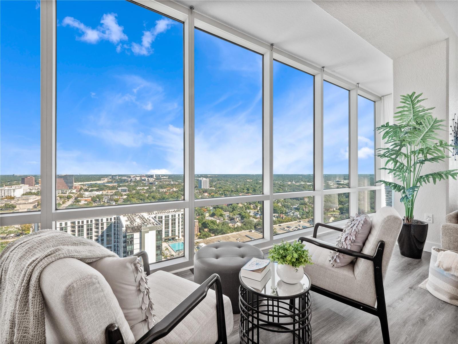 VUE/LK EOLA - Residential