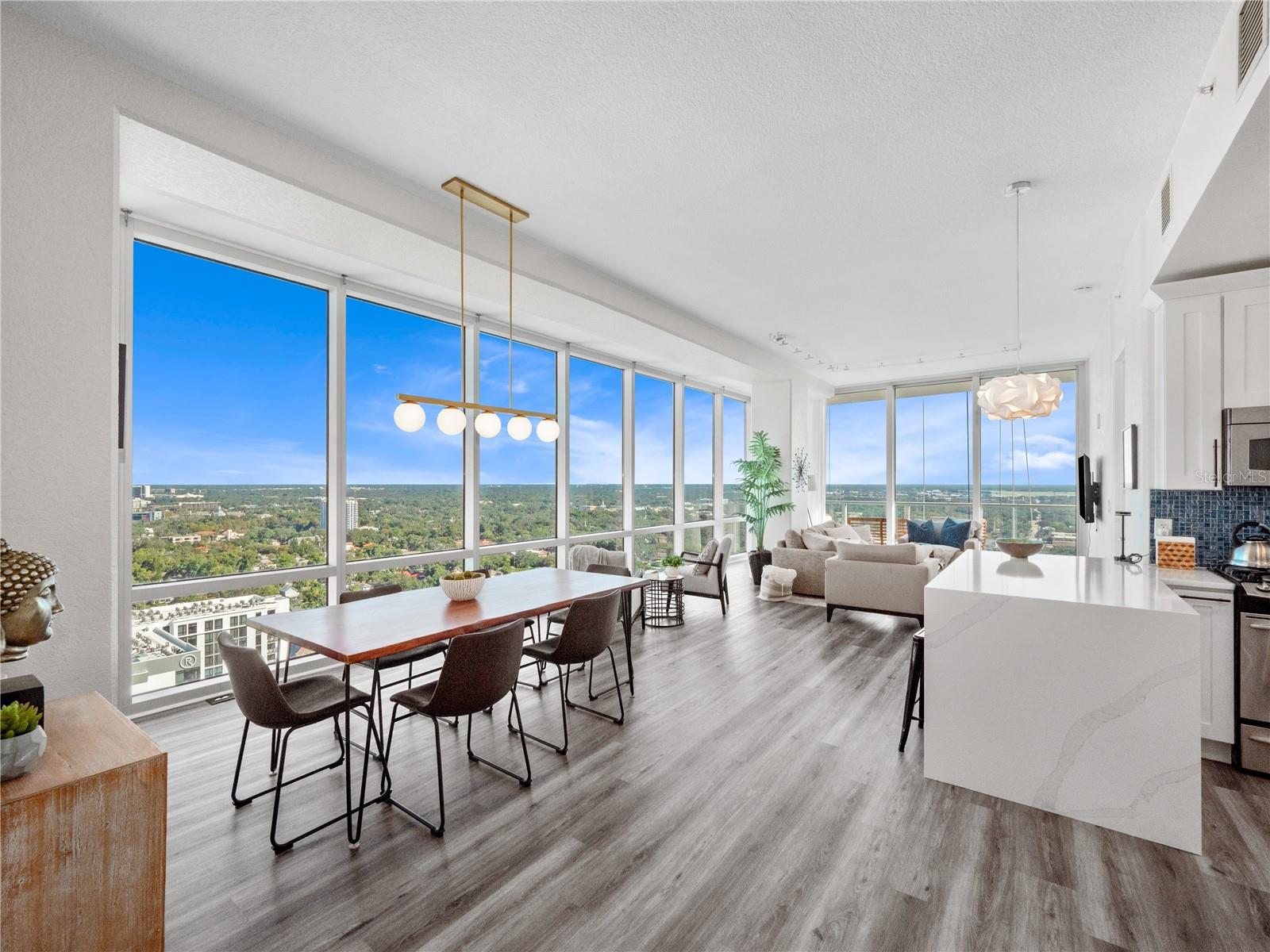 VUE/LK EOLA - Residential