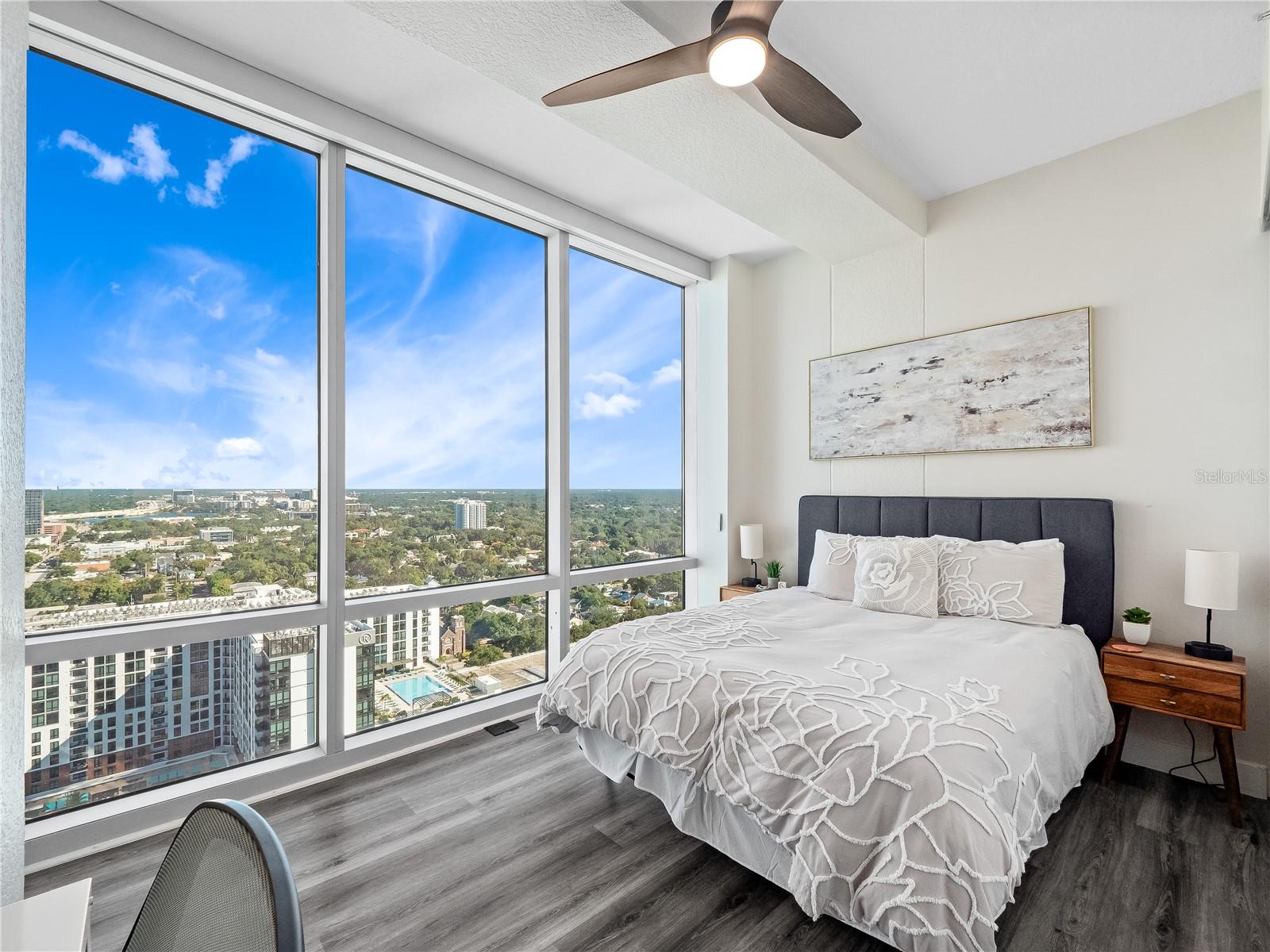 VUE/LK EOLA - Residential