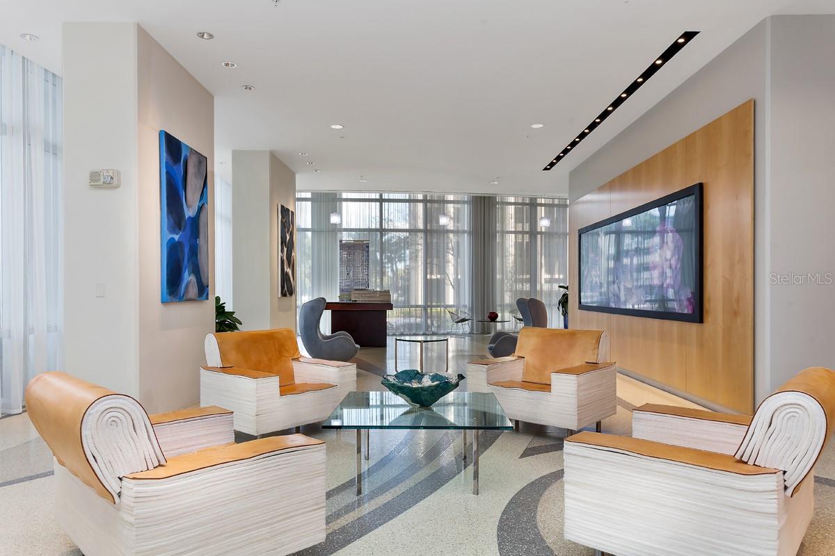 VUE/LK EOLA - Residential