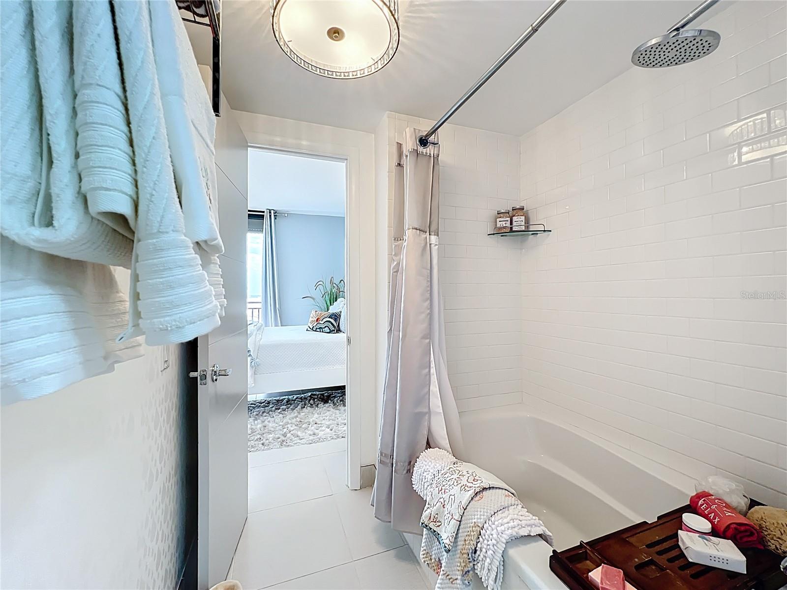 SAN SEAIR CONDO - Residential