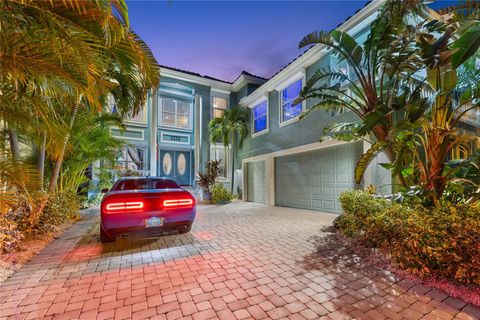 1215 ACAPPELLA LANE APOLLO BEACH FL 33572