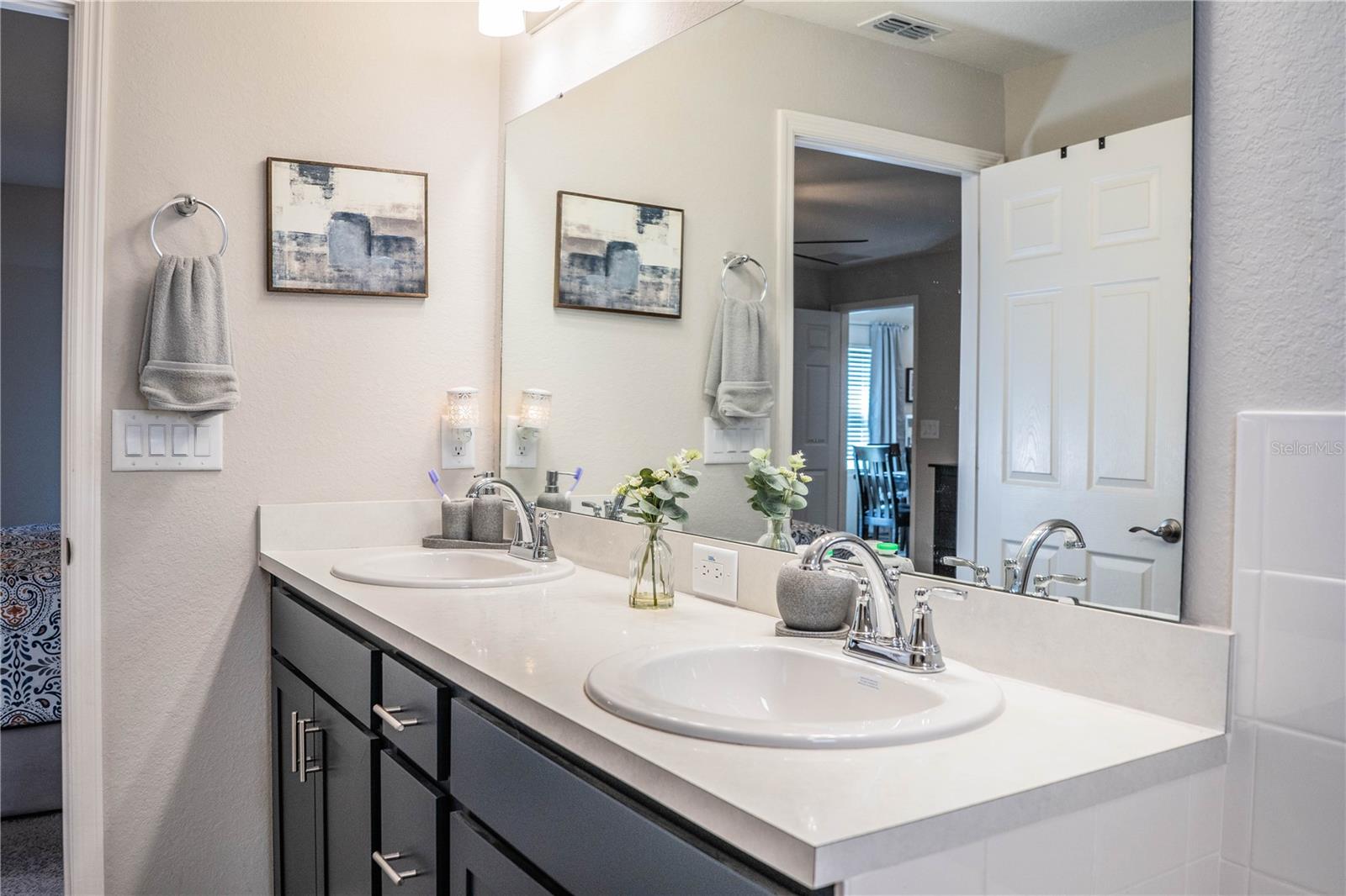 BRIDGEPORT LAKES PH 2 - Residential