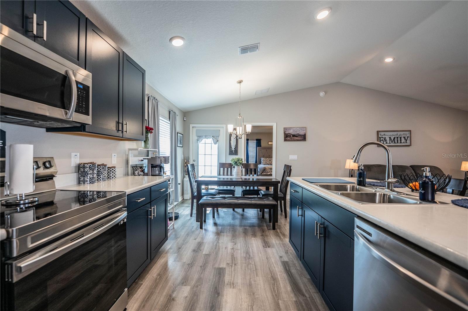 BRIDGEPORT LAKES PH 2 - Residential