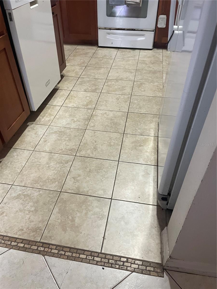 DEXTER PARK 1ST ADD - Residential Income