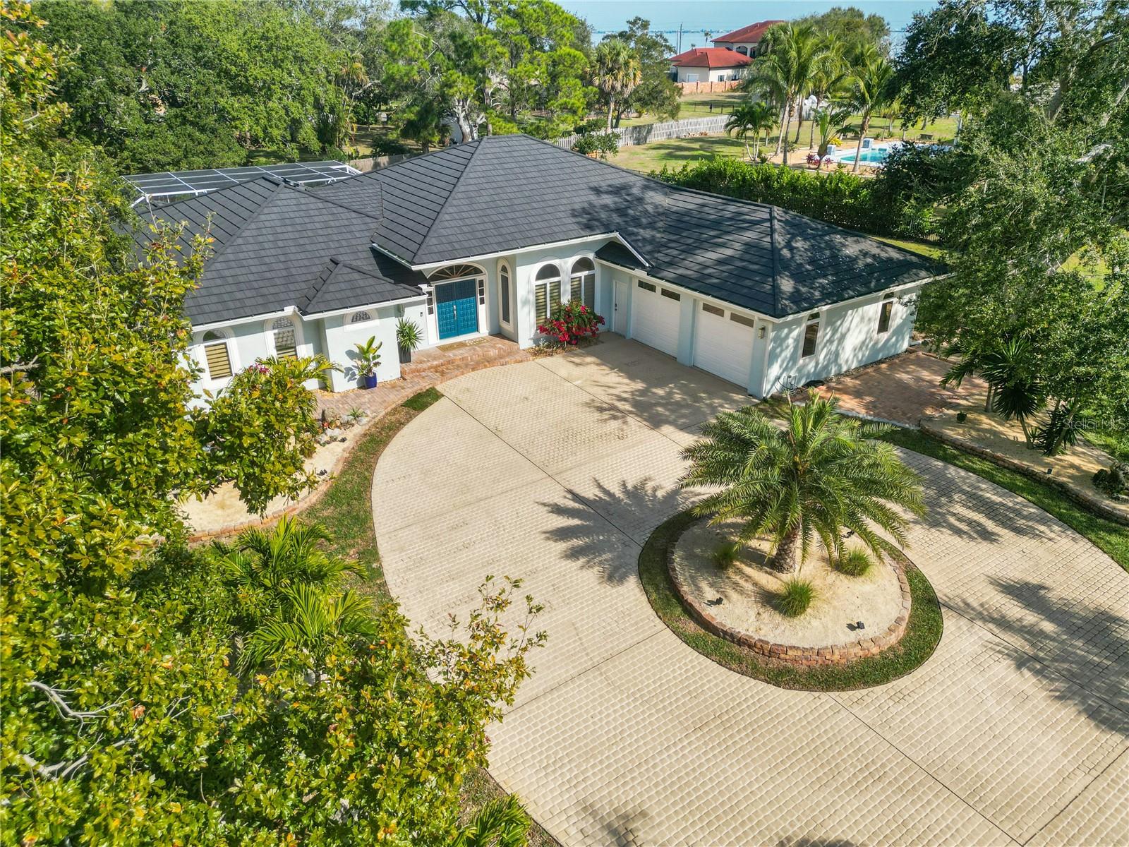 EGRETS COVE - Residential