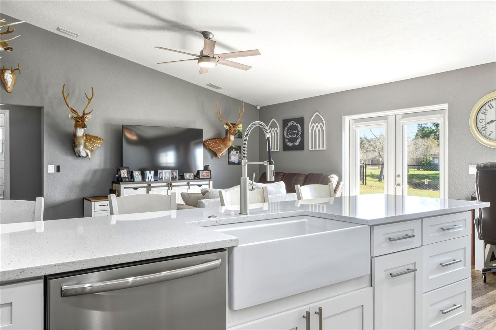 SEVEN OAKS AT SUNDANCE - Residential