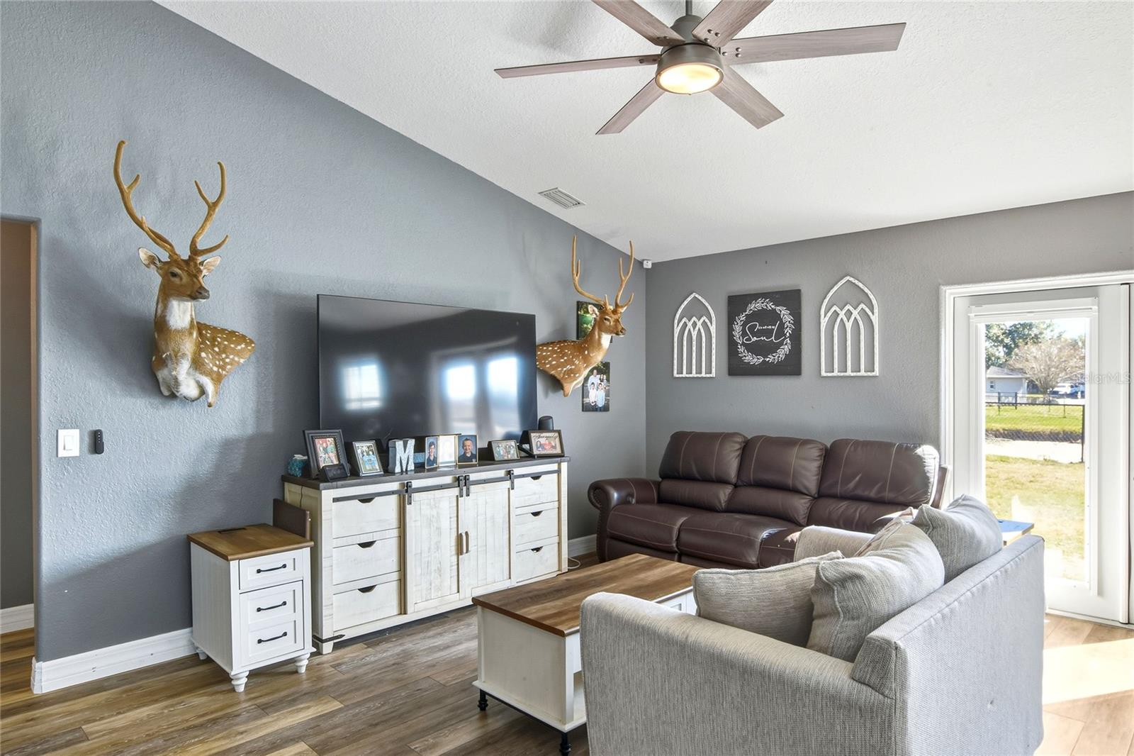 SEVEN OAKS AT SUNDANCE - Residential