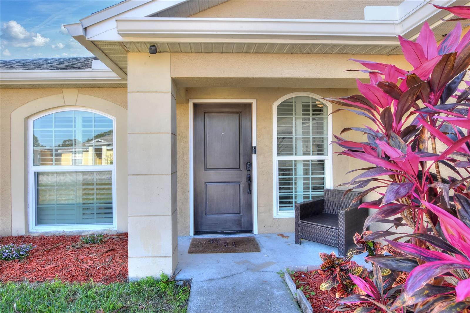 SEVEN OAKS AT SUNDANCE - Residential