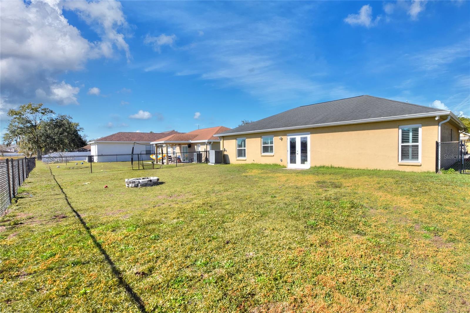 SEVEN OAKS AT SUNDANCE - Residential