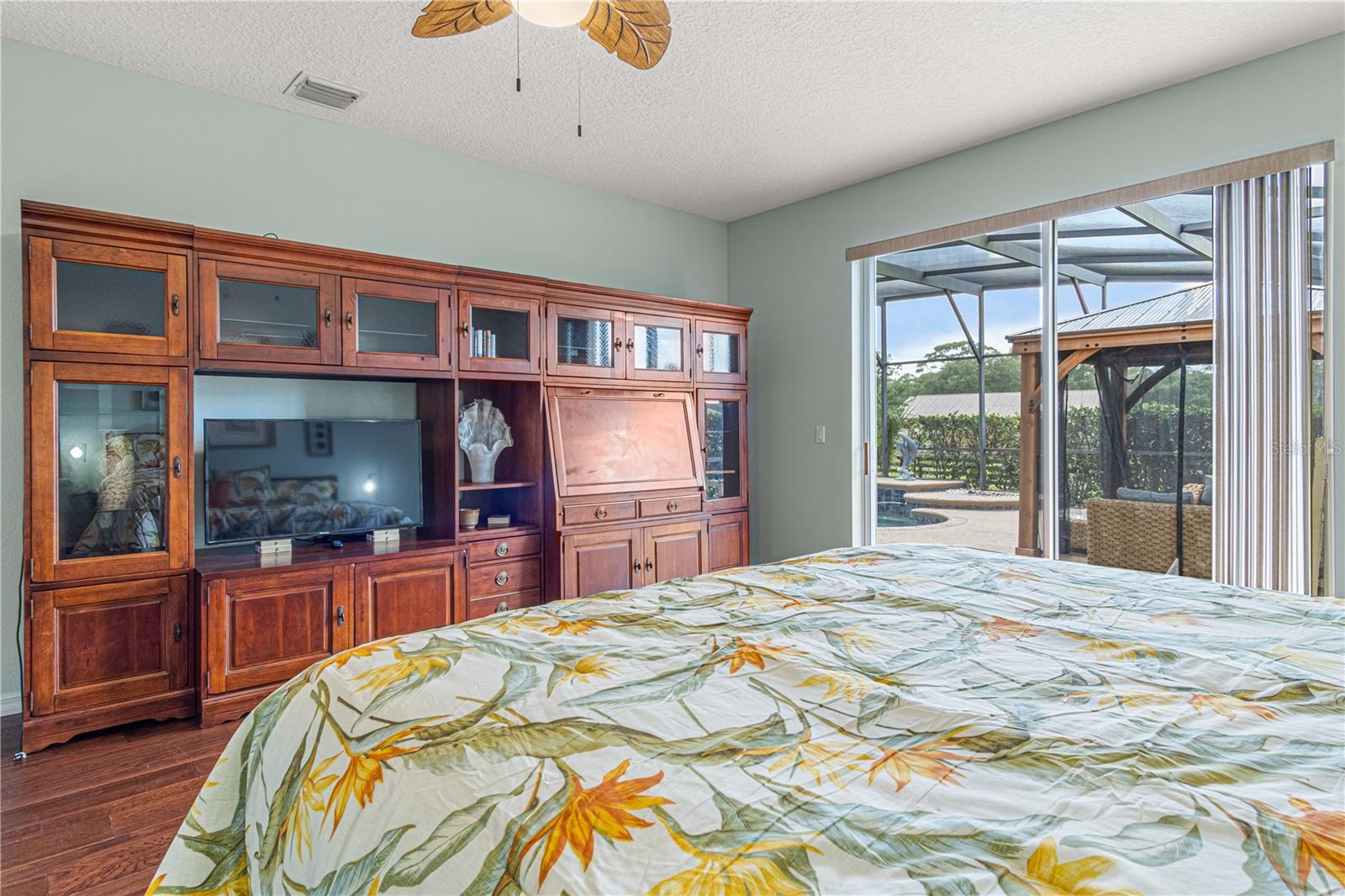 SADDLE BROOK FARMS - Residential