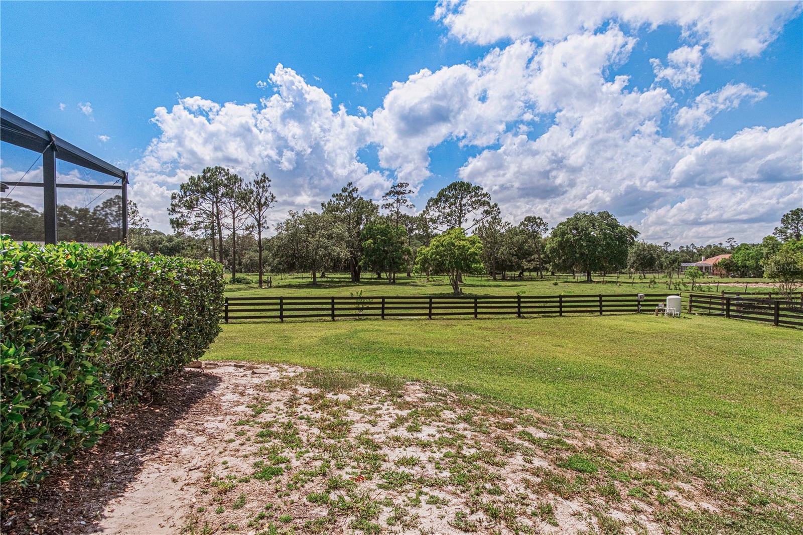 SADDLE BROOK FARMS - Residential