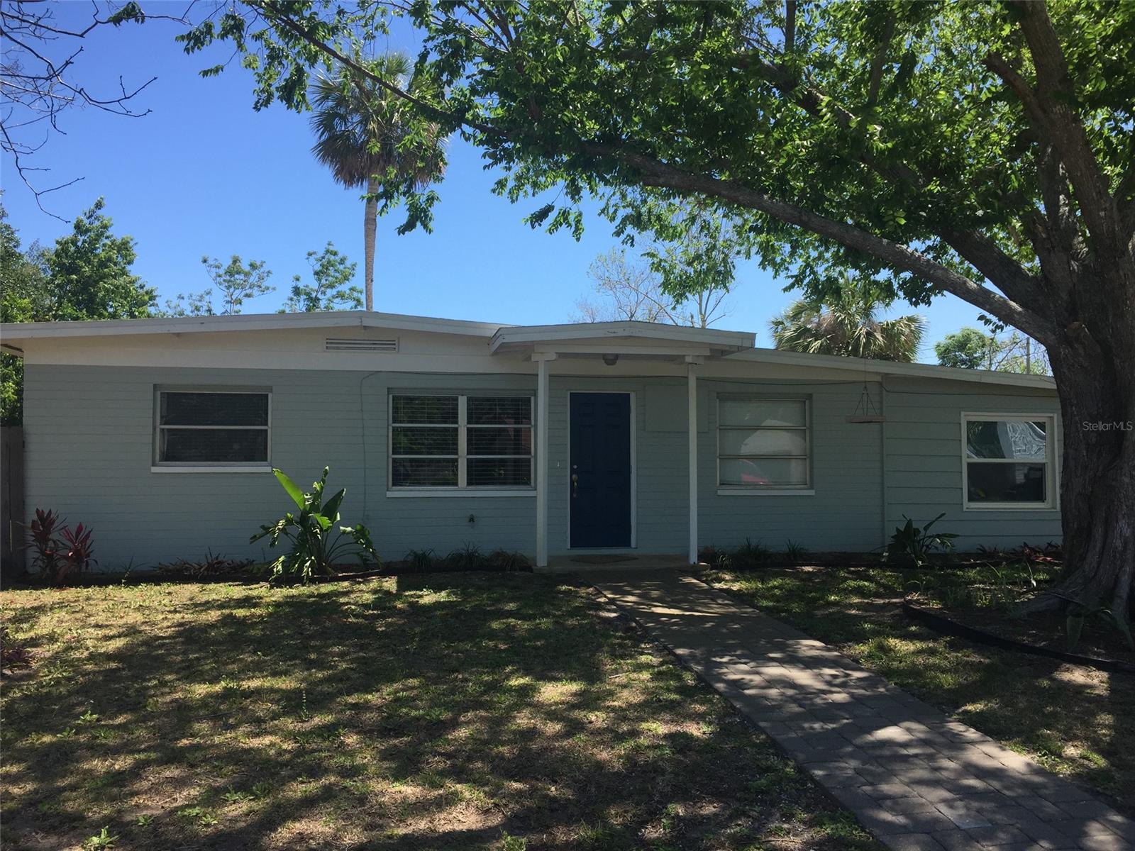 Ellison Homes Royal - Residential Lease