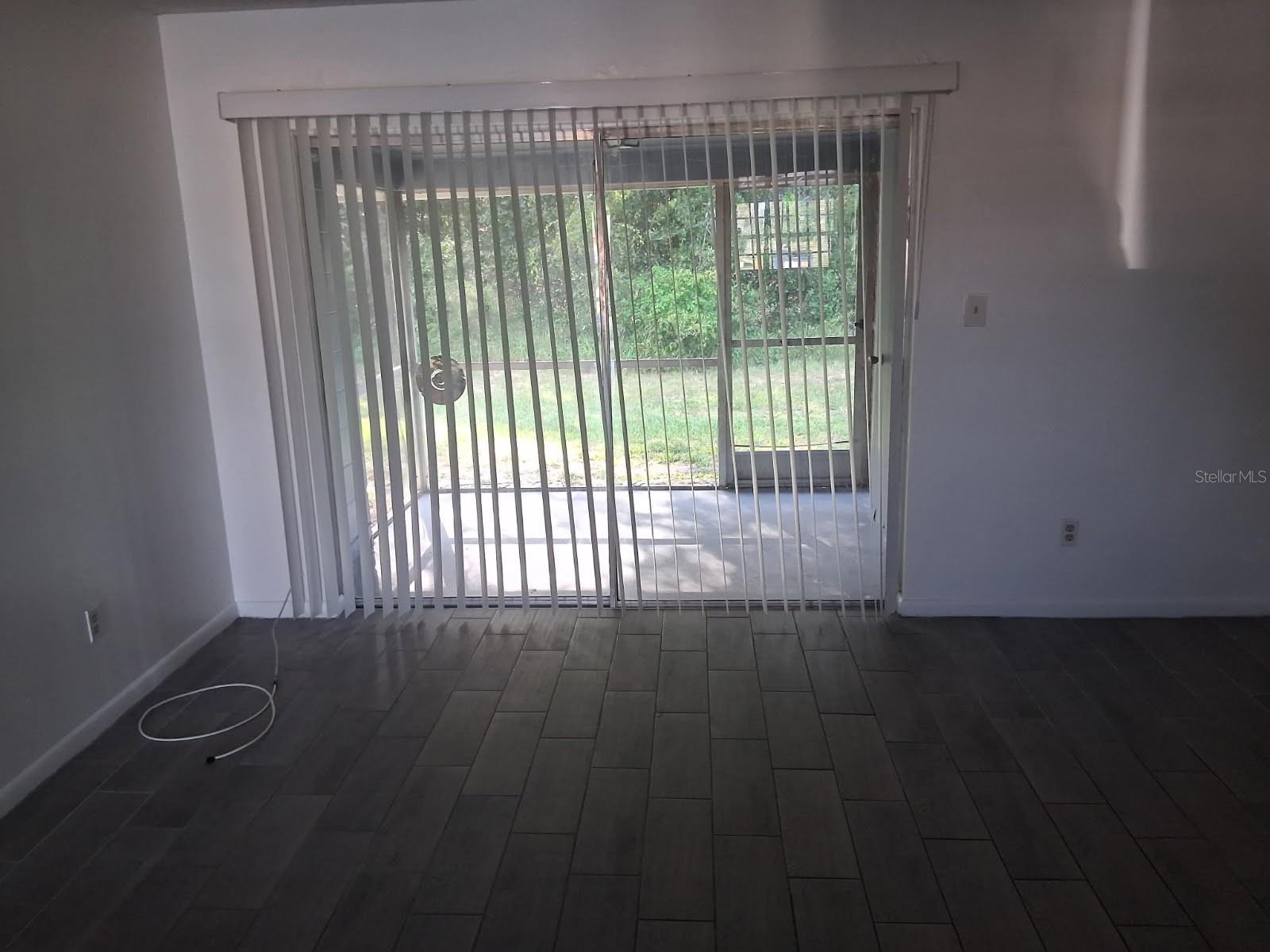 LAUREL HILLS CONDO - Residential Lease