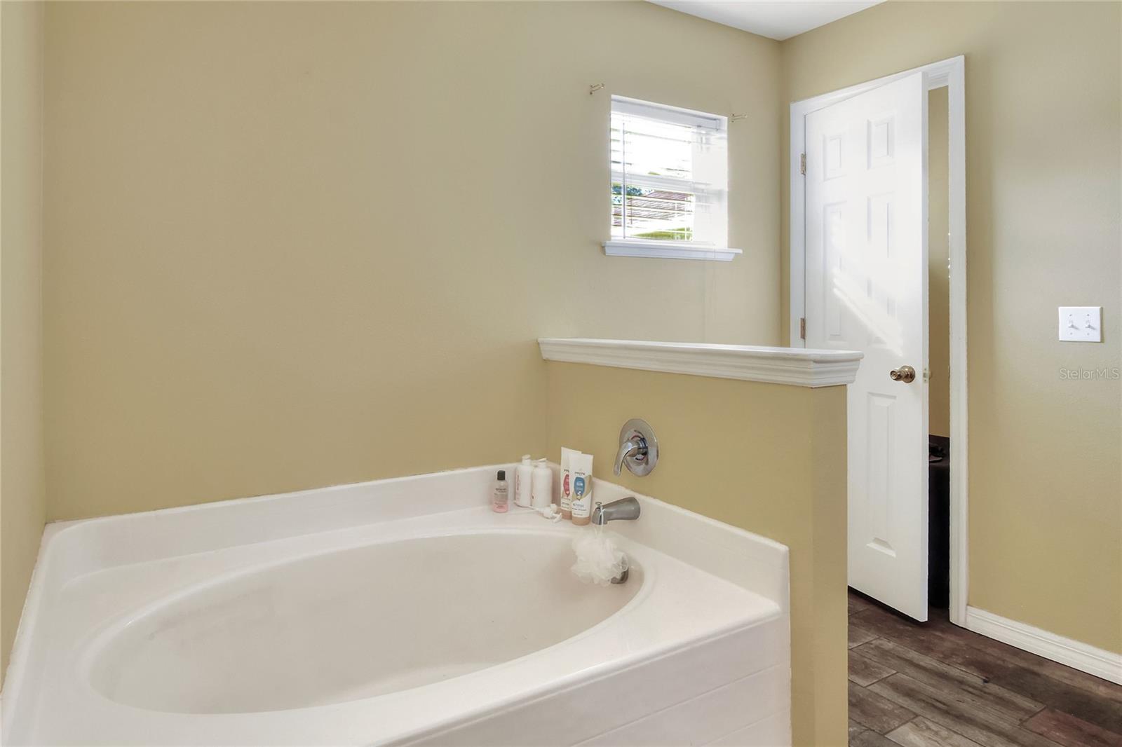 SETTLERS CRK - Residential