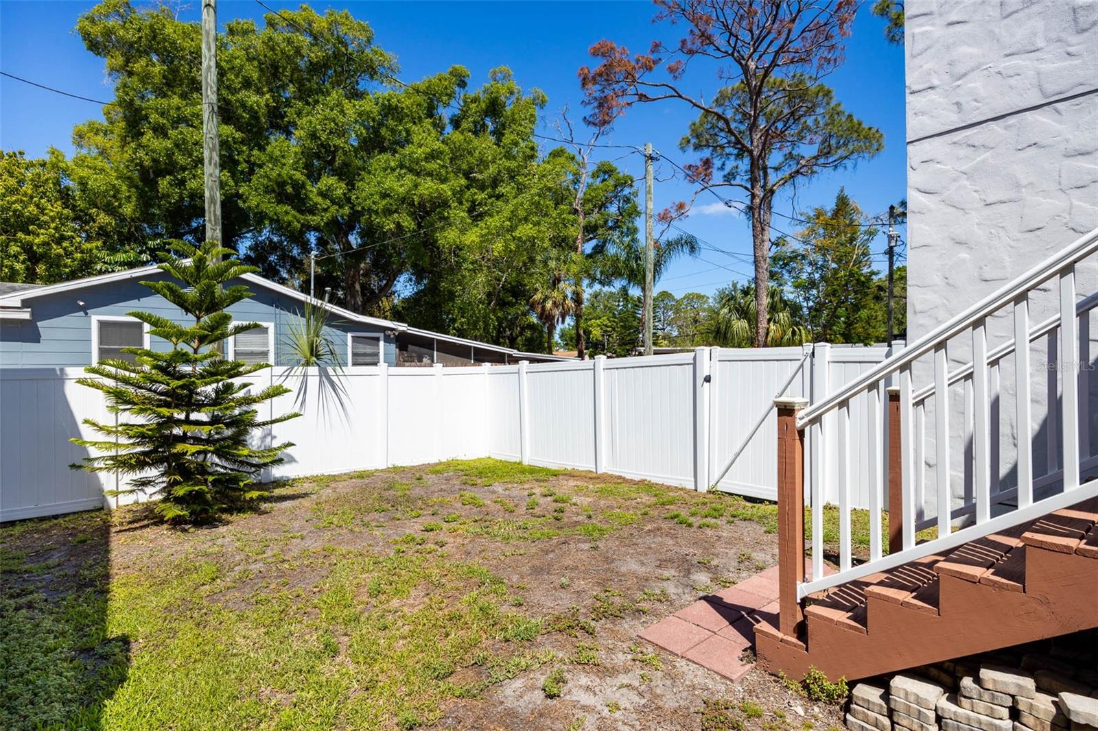 POINSETTIA GARDENS - Residential