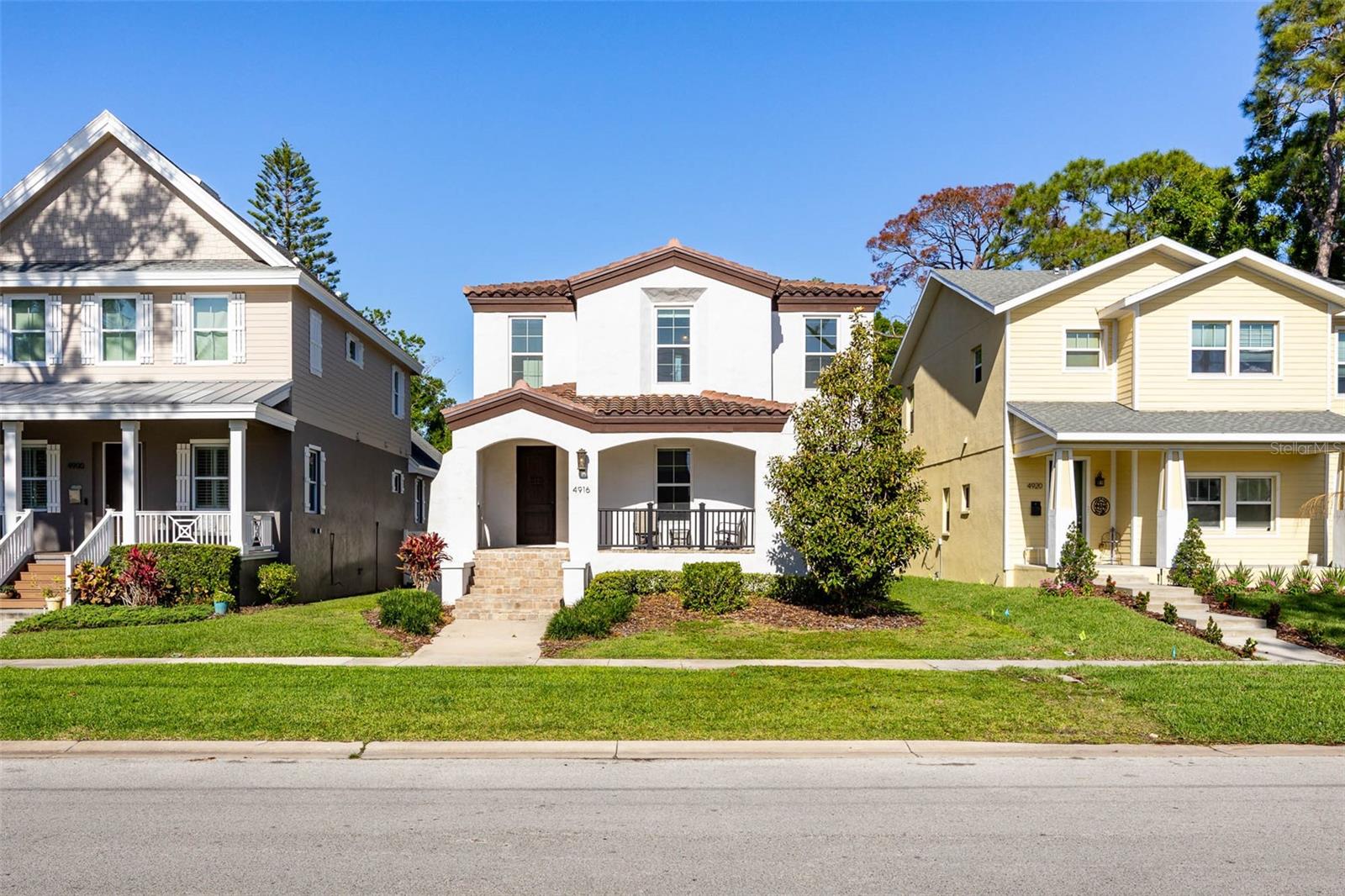 POINSETTIA GARDENS - Residential