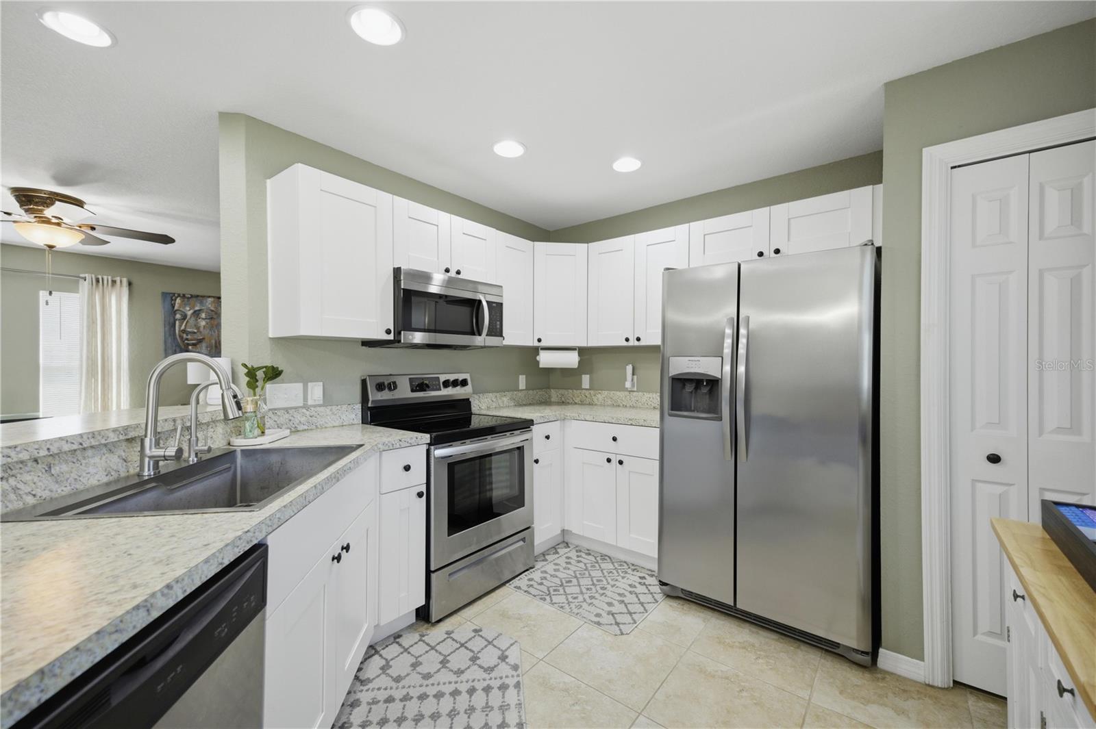 MARION OAKS UN 10 - Residential