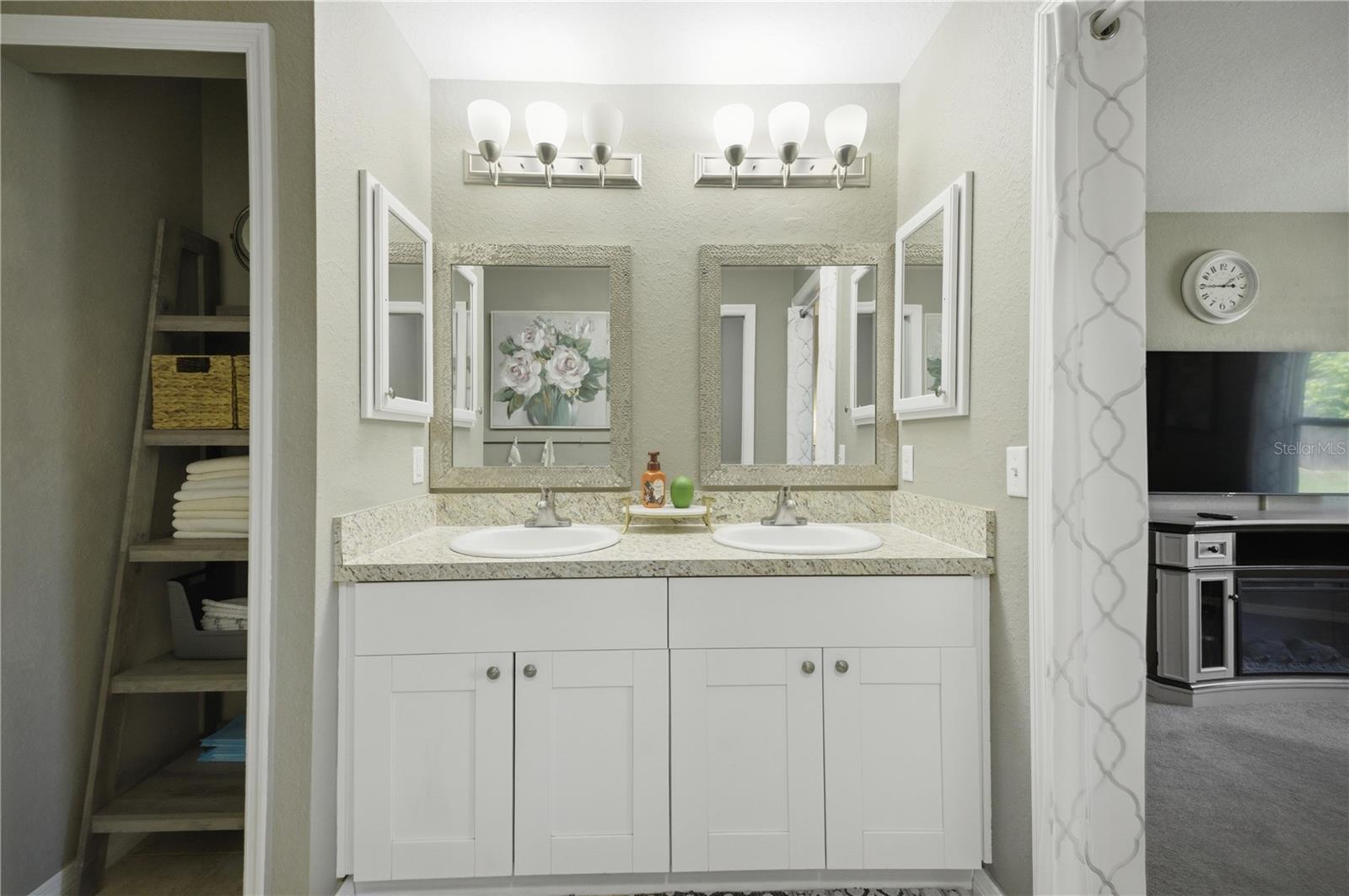 MARION OAKS UN 10 - Residential