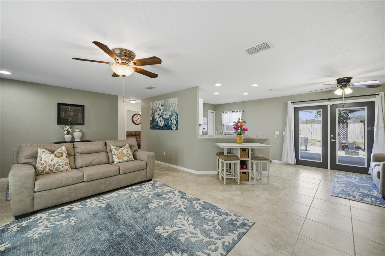 MARION OAKS UN 10 - Residential