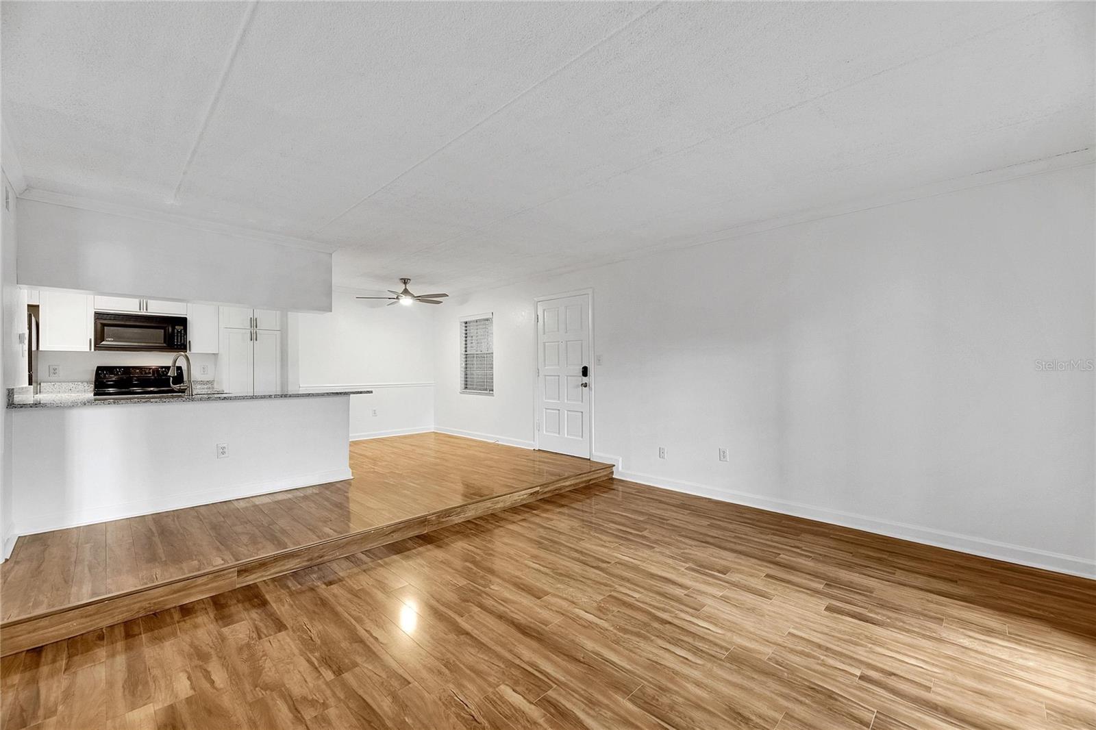 5304 W KENNEDY BOULEVARD 106