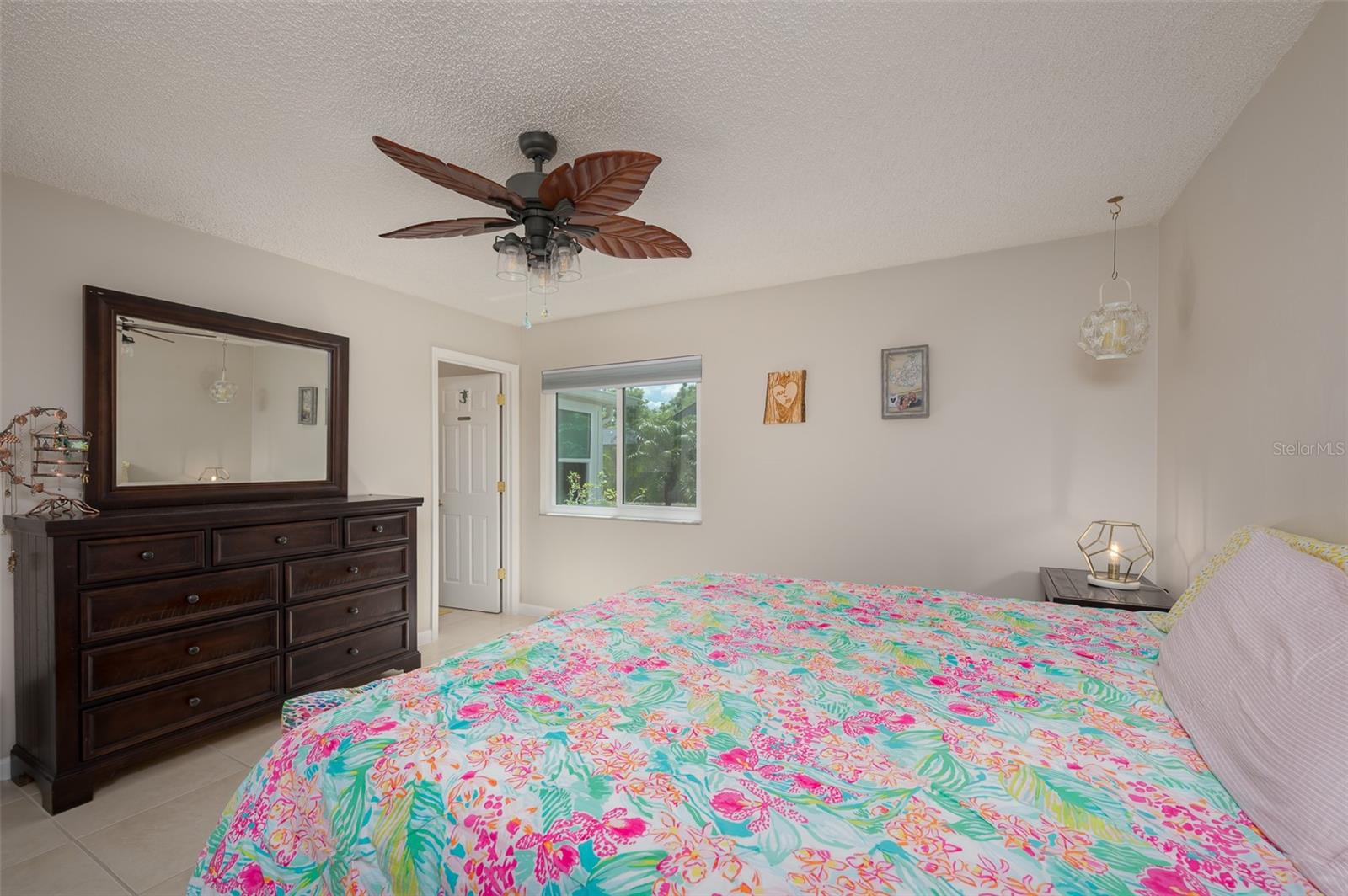 LAKE SARASOTA - Residential