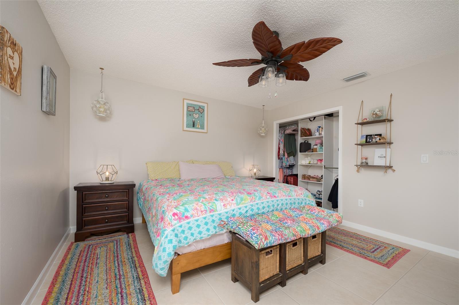 LAKE SARASOTA - Residential