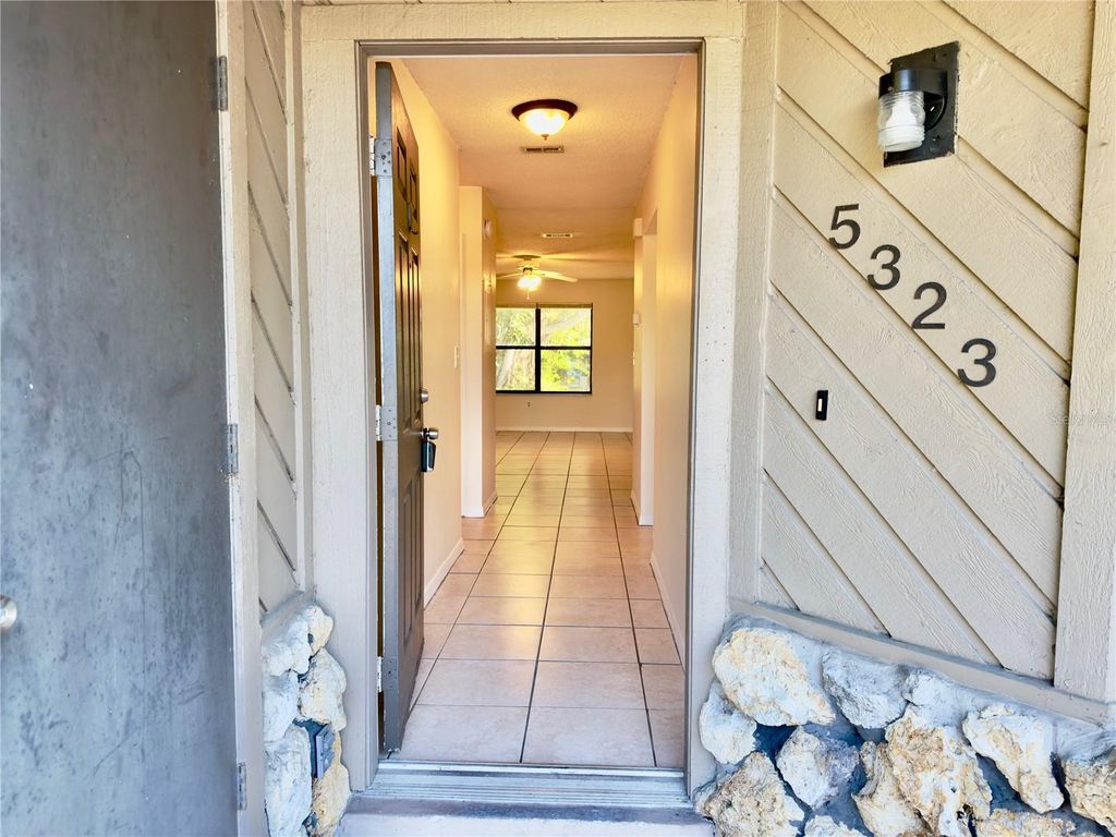 Photo of 5323 11th St Circle E, Bradenton, FL 34203 (MLS # A4687090)