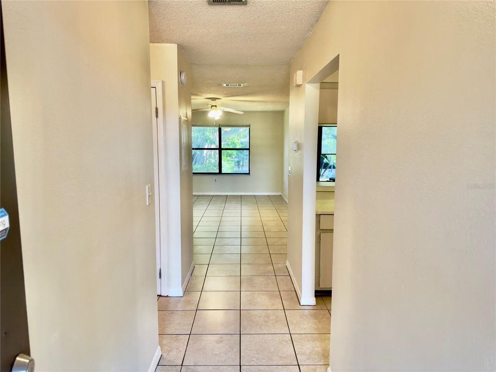 Photo of 5323 11th St Circle E, Bradenton, FL 34203 (MLS # A4687090)