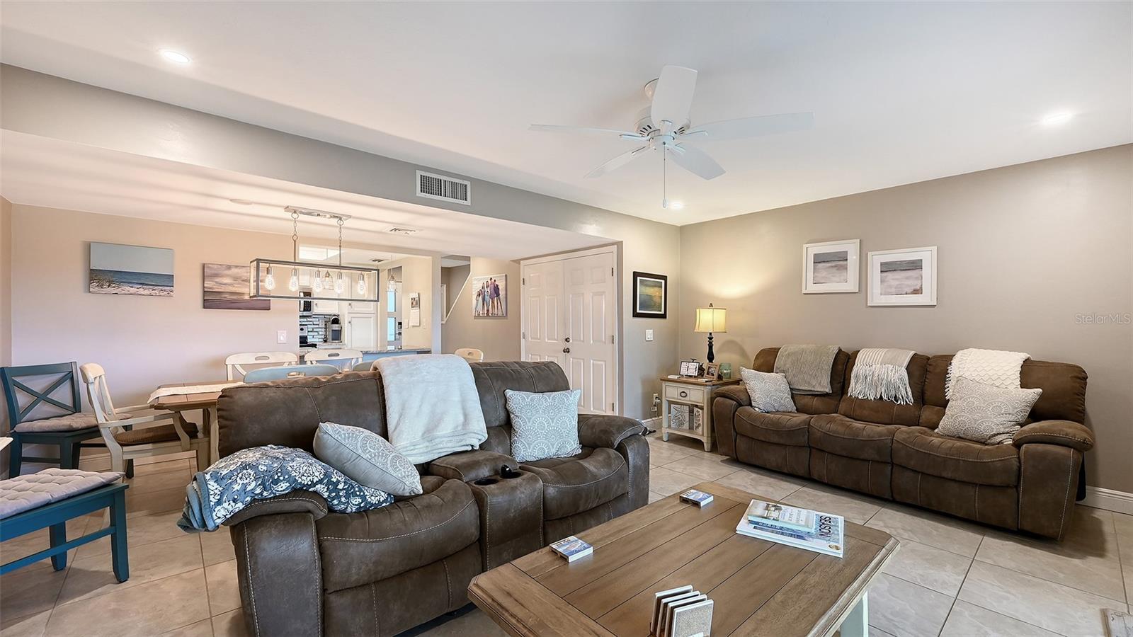 SEAPLACE I - Residential