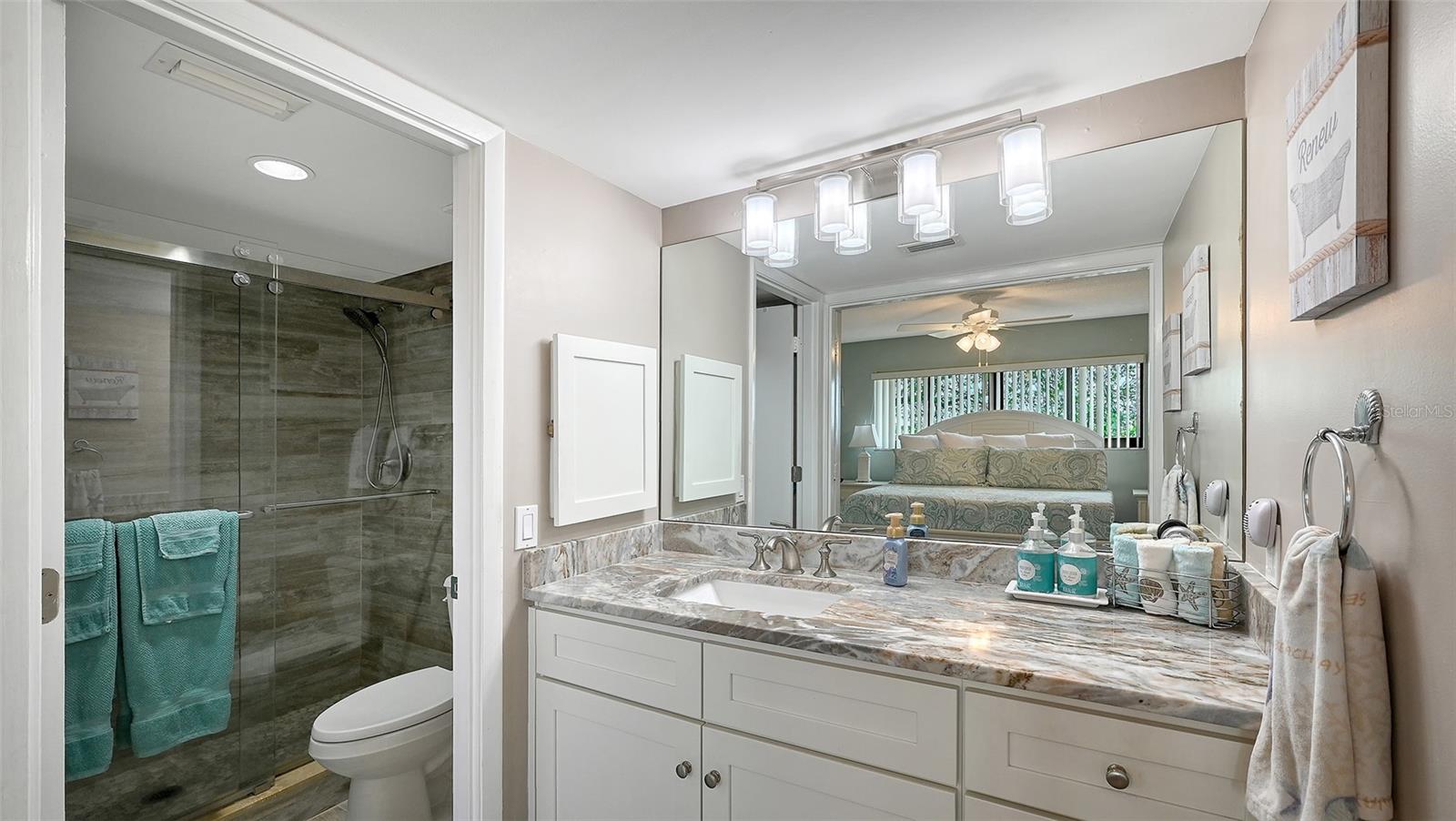 SEAPLACE I - Residential