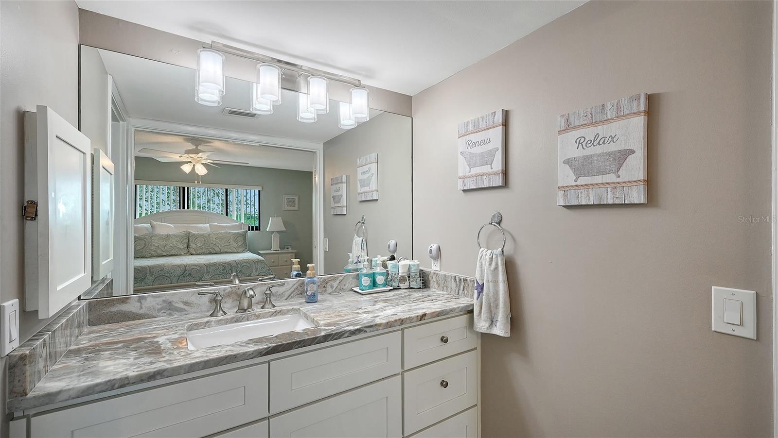 SEAPLACE I - Residential