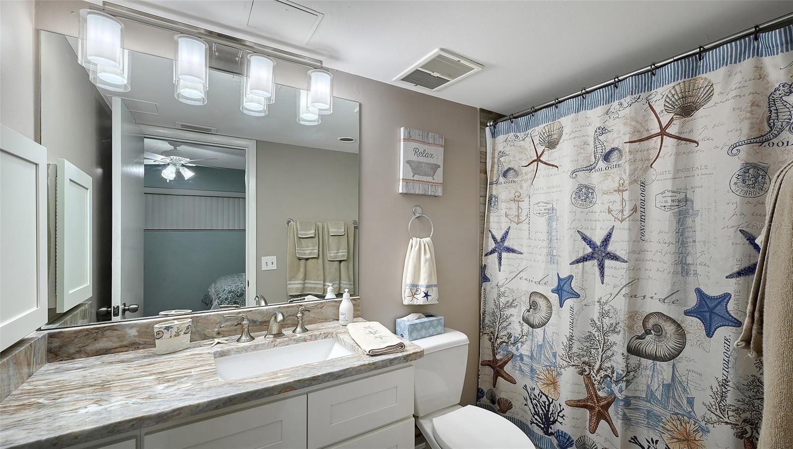 SEAPLACE I - Residential