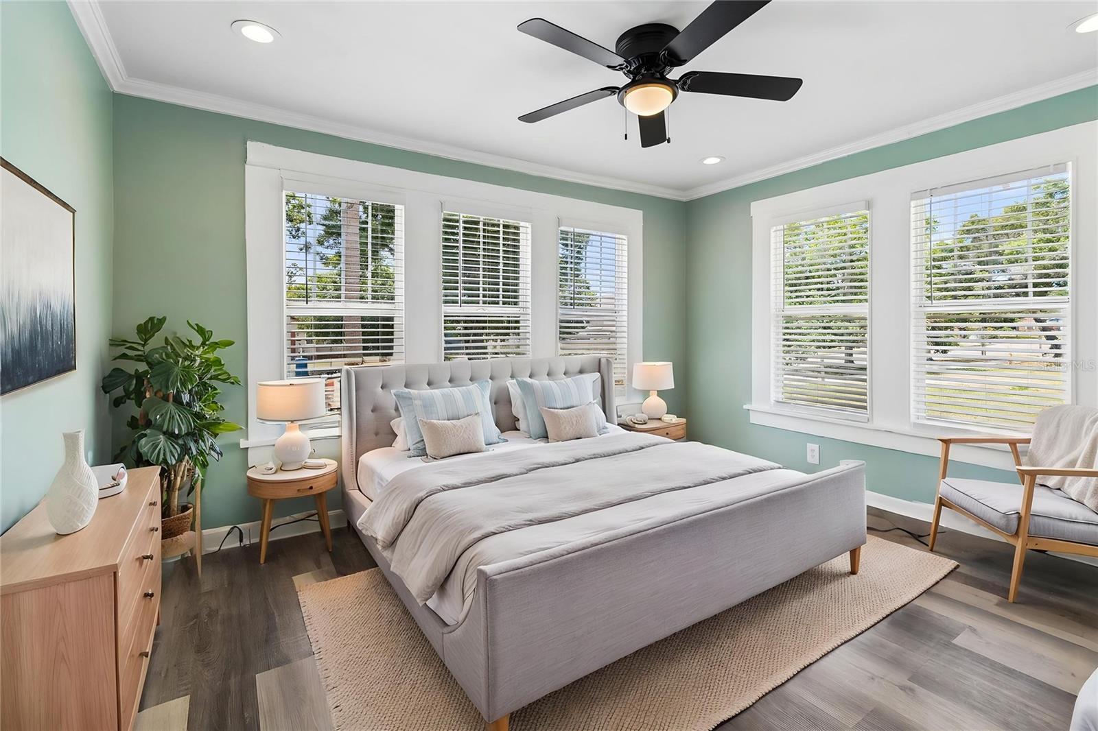 ST PETERSBURG INVESTMENT COS ADD TO OAK PARK - Residential