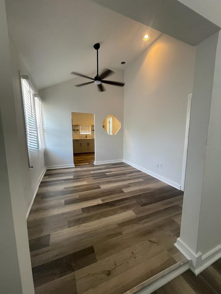 ST PETERSBURG INVESTMENT COS ADD TO OAK PARK - Residential