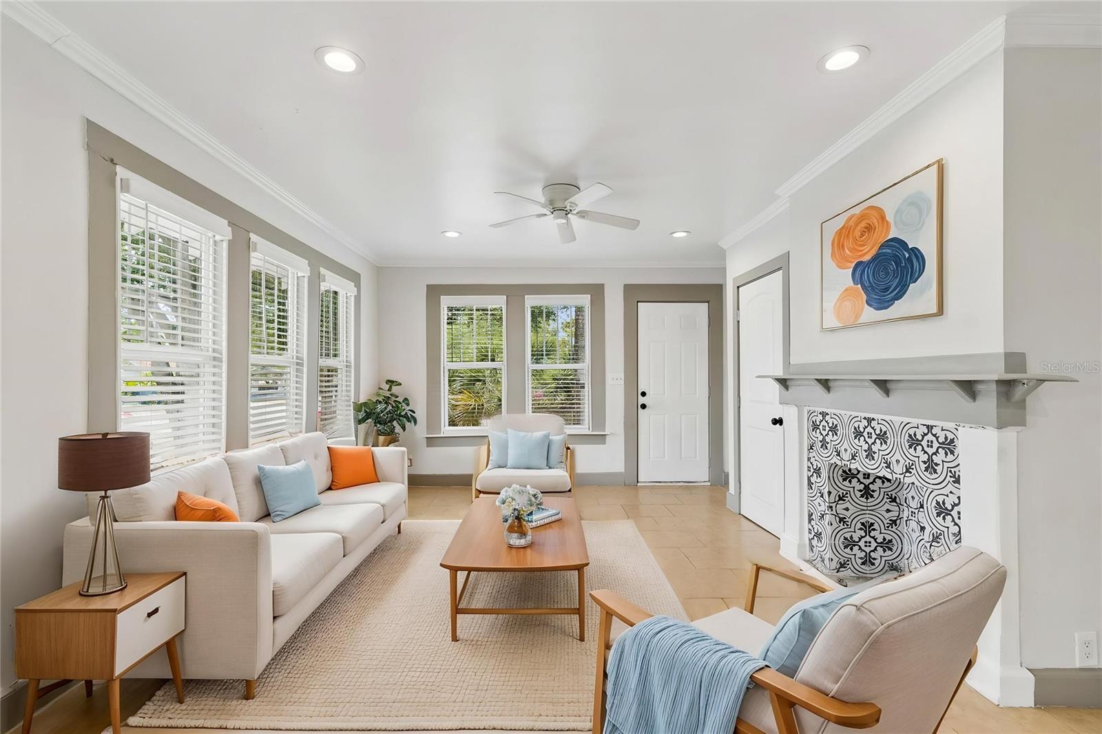 ST PETERSBURG INVESTMENT COS ADD TO OAK PARK - Residential