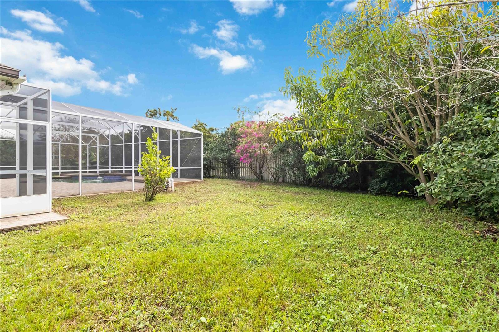 HUNTERS CREEK TR 130 PH 01 - Residential