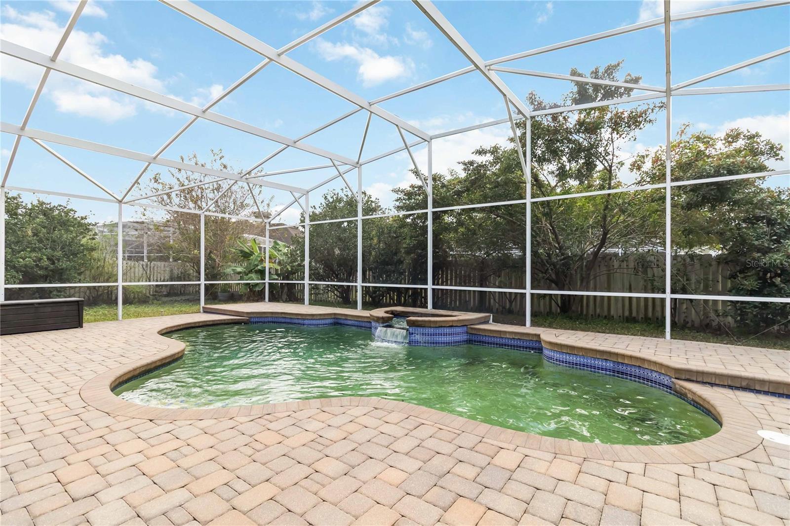 HUNTERS CREEK TR 130 PH 01 - Residential