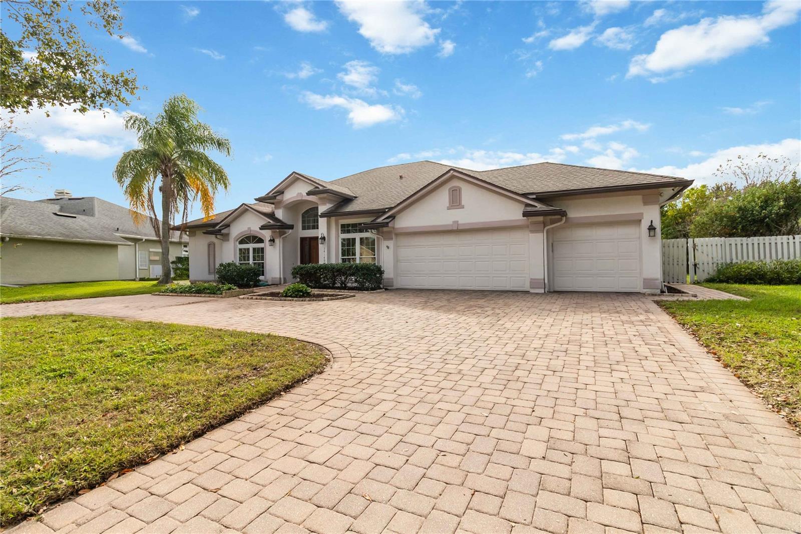 HUNTERS CREEK TR 130 PH 01 - Residential