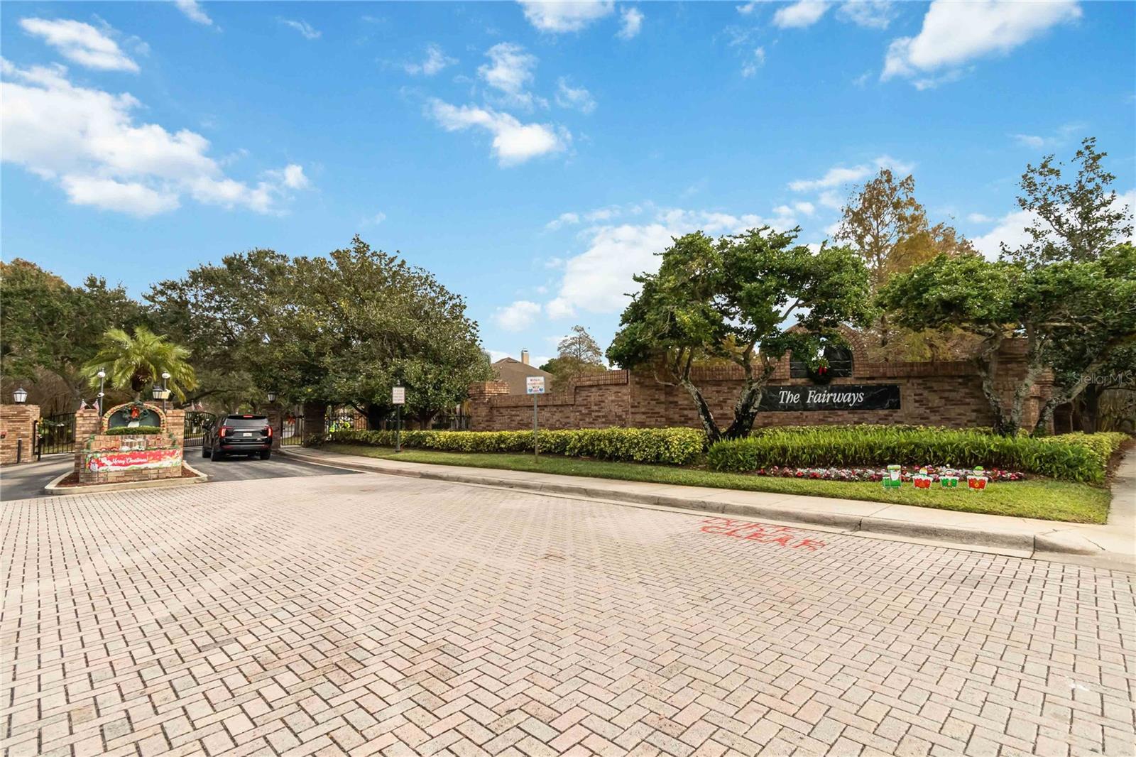 HUNTERS CREEK TR 130 PH 01 - Residential