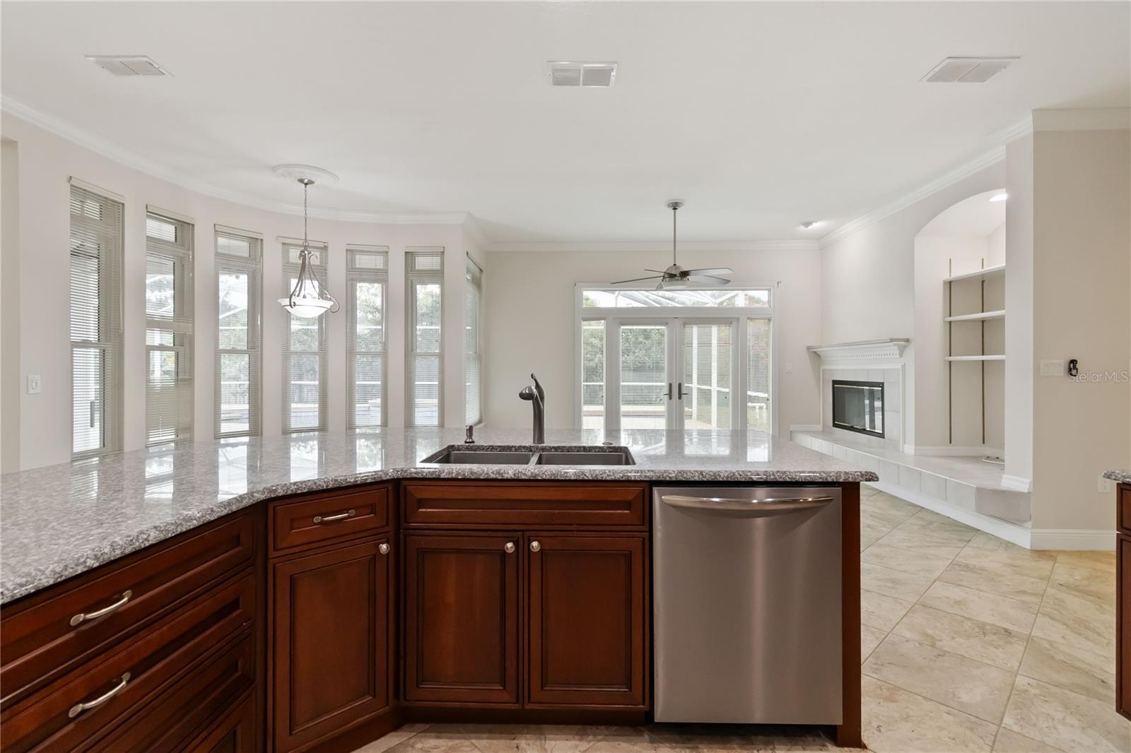 HUNTERS CREEK TR 130 PH 01 - Residential