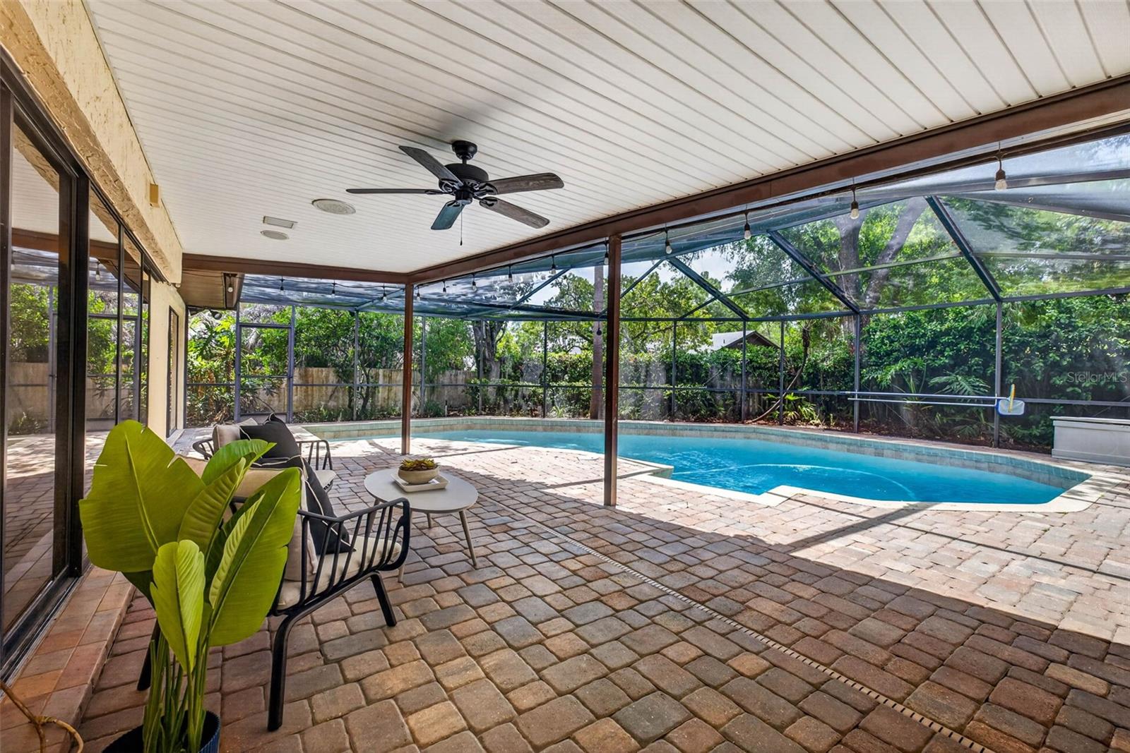 TEMPLE TERRACE ESTATES REP - Residential