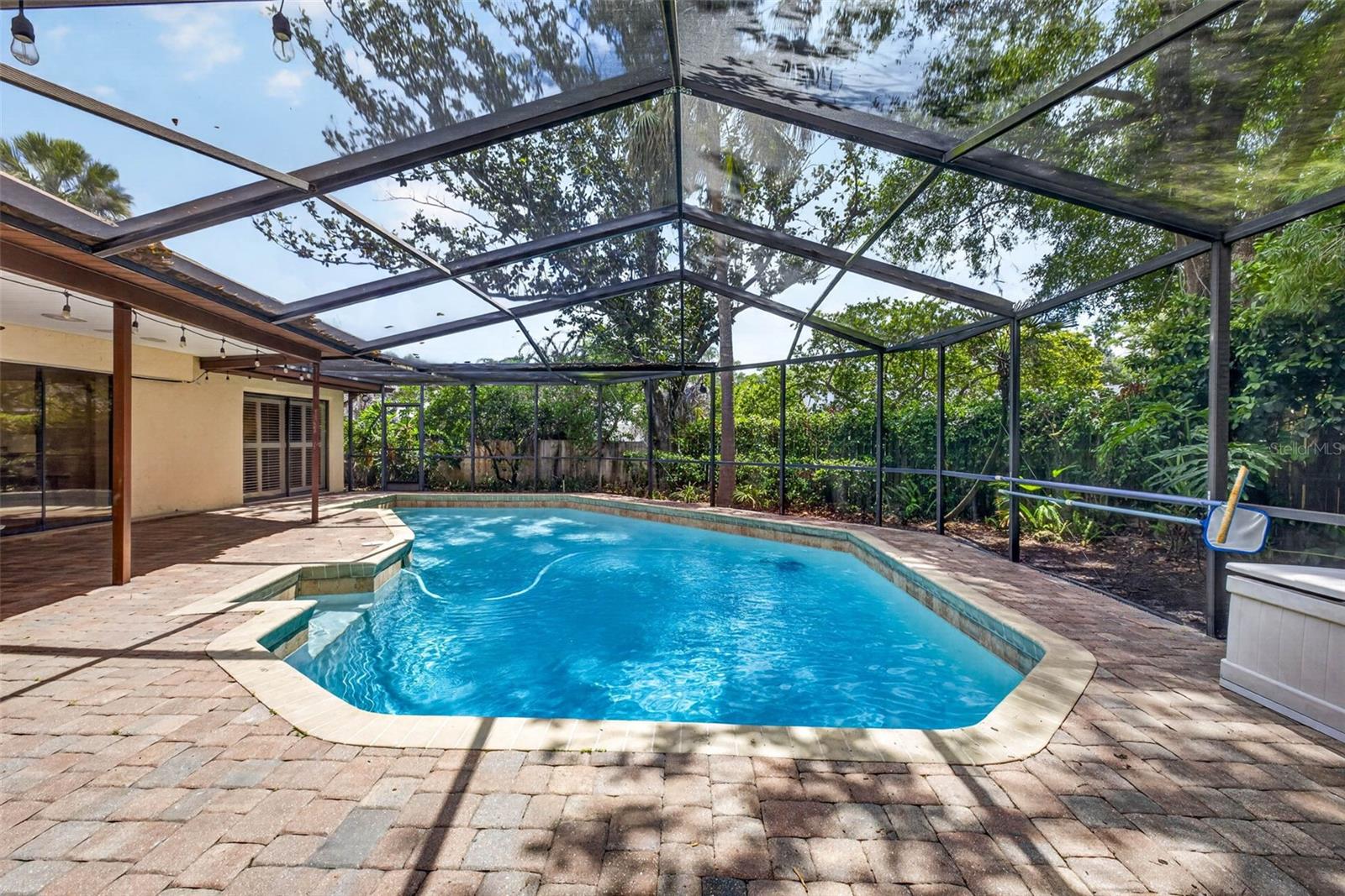 TEMPLE TERRACE ESTATES REP - Residential