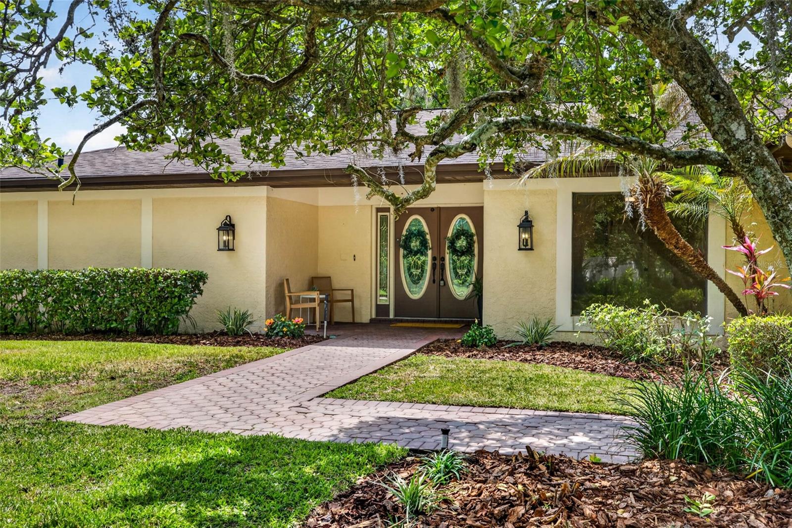 817 BANNOCKBURN AVENUE