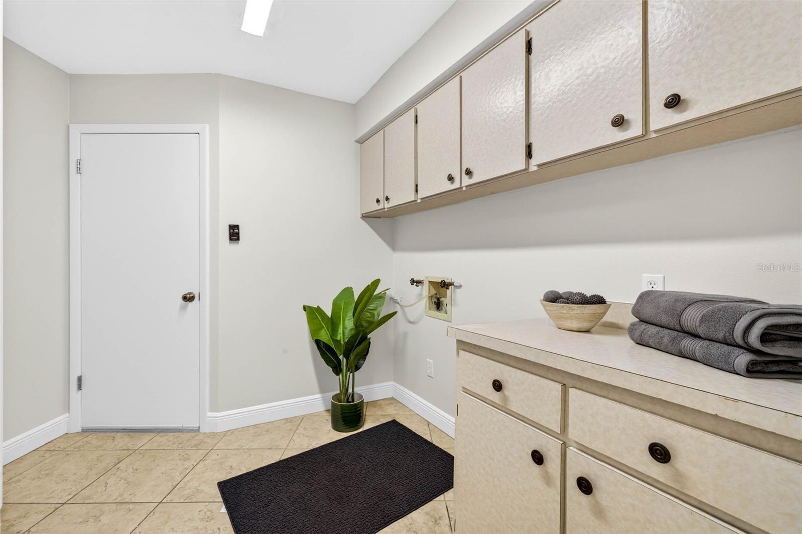 TEMPLE TERRACE ESTATES REP - Residential