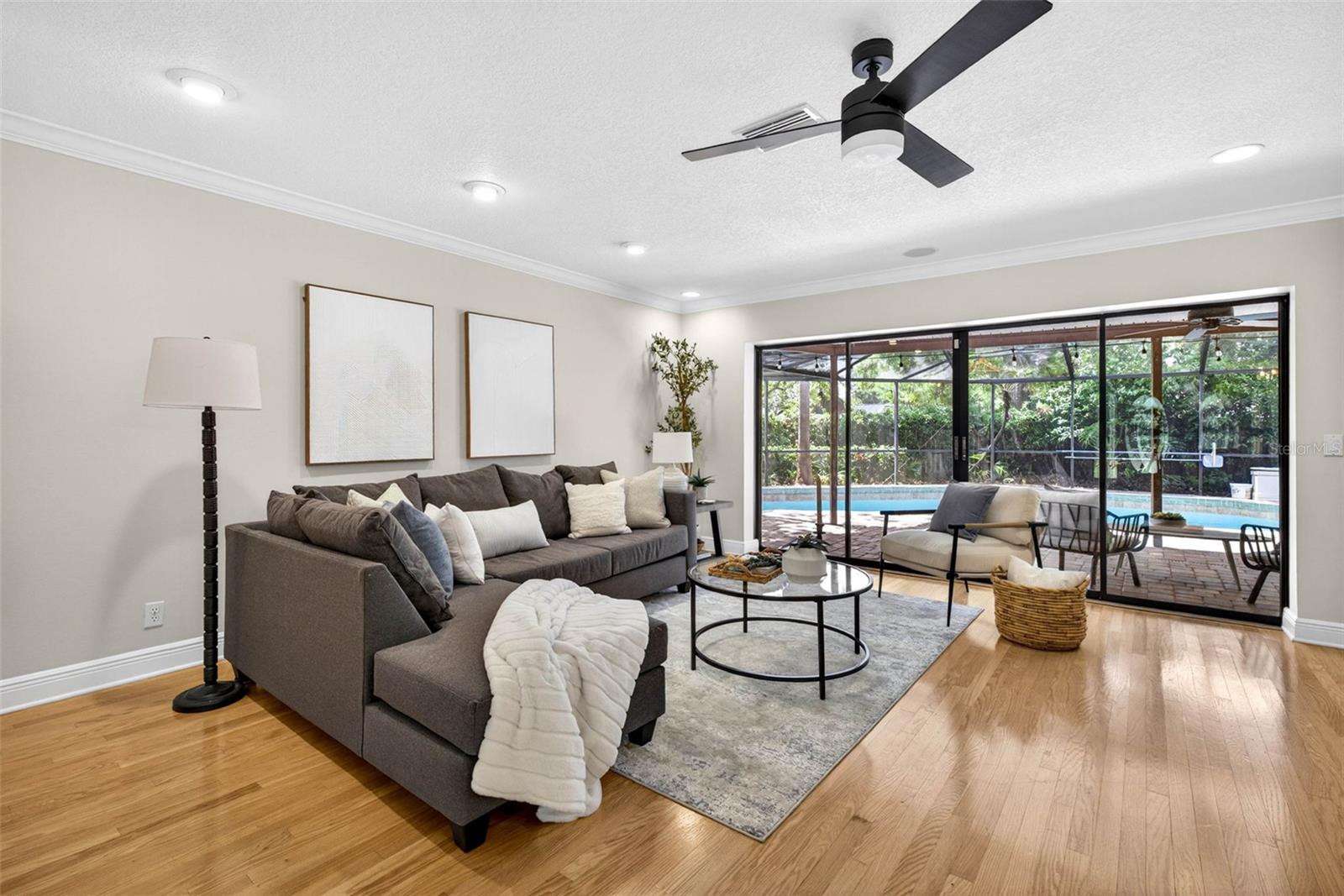 TEMPLE TERRACE ESTATES REP - Residential