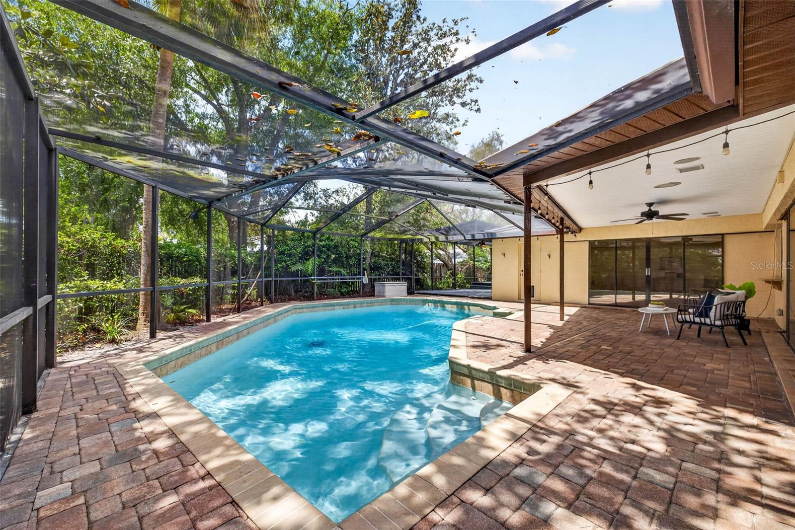 TEMPLE TERRACE ESTATES REP - Residential